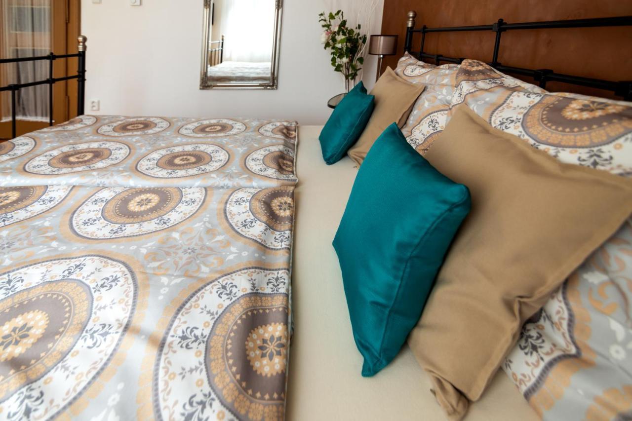 Golden Key Apartments Либерц Экстерьер фото