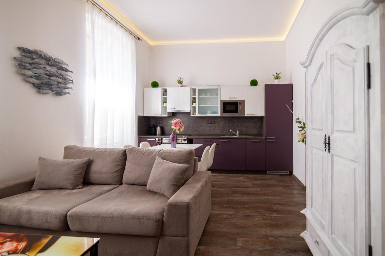 Golden Key Apartments Либерц Экстерьер фото