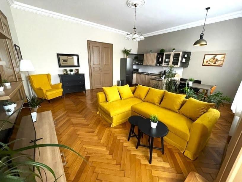 Golden Key Apartments Либерц Экстерьер фото