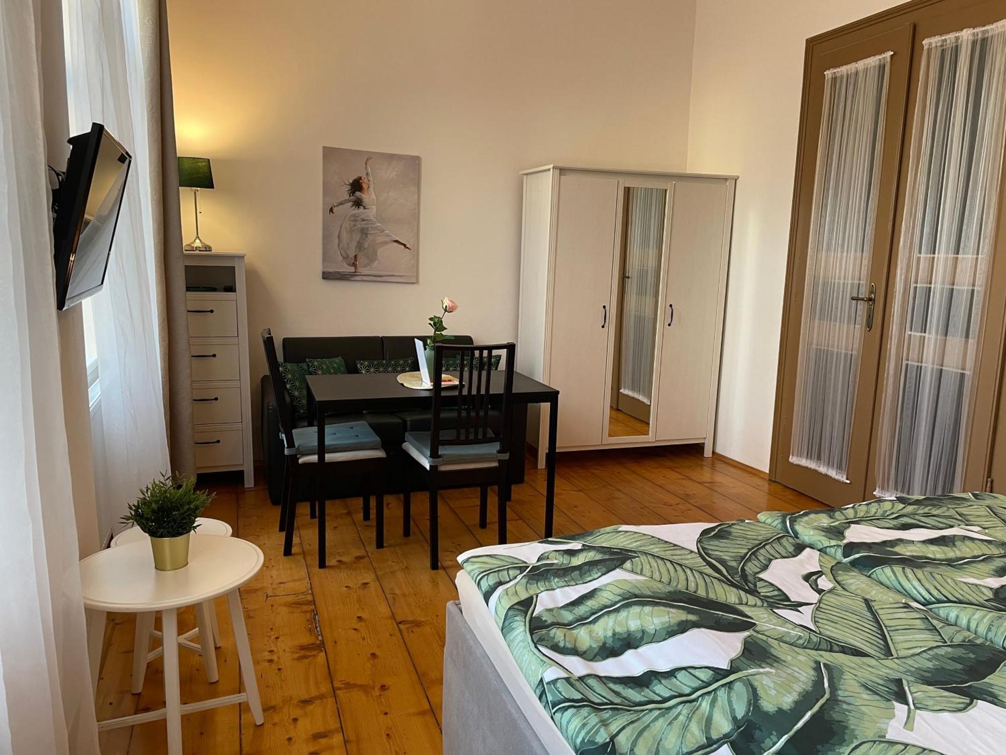 Golden Key Apartments Либерц Экстерьер фото