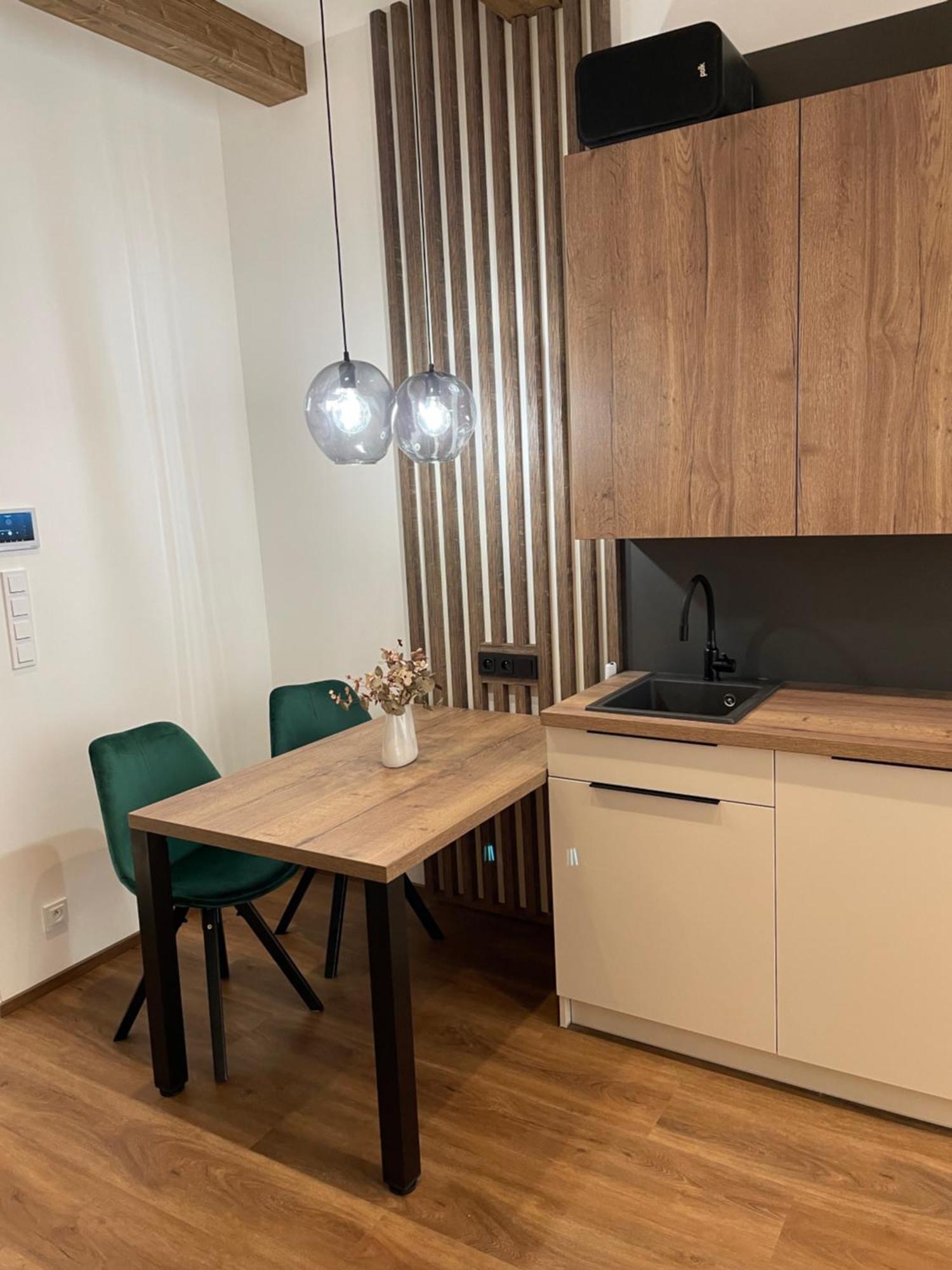 Golden Key Apartments Либерц Экстерьер фото